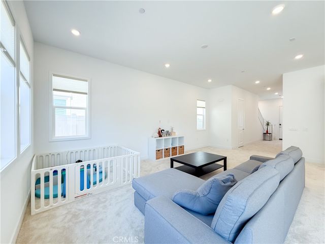 1233 Jurupa Dr, Hacienda Heights, CA 91745