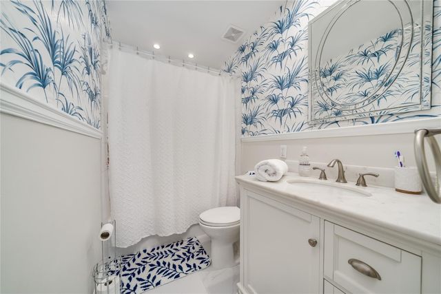 1479 NE 57th Place, Fort Lauderdale, FL 33334