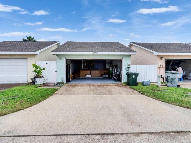 10109 Schaper Road, Galveston, TX 77554