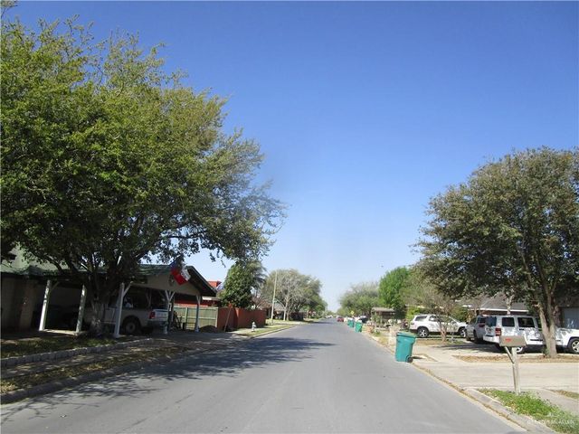 1107 E Canadian Drive, Pharr, TX 78577