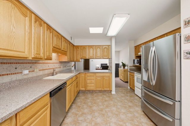3308 Esplanade Circle SE, Rio Rancho, NM 87124