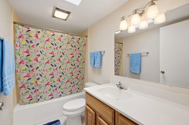 3308 Esplanade Circle SE, Rio Rancho, NM 87124