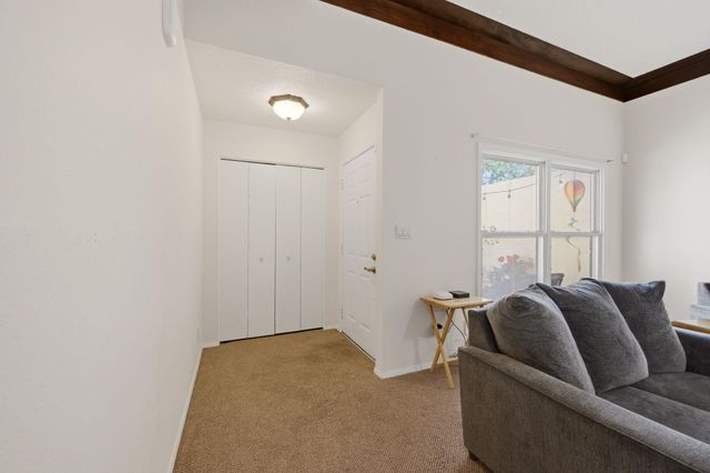 3308 Esplanade Circle SE, Rio Rancho, NM 87124