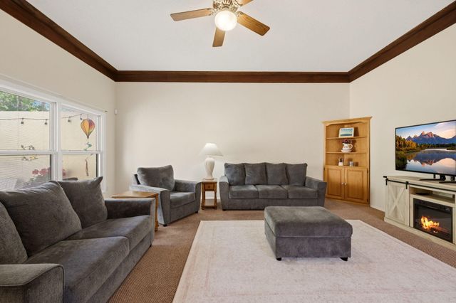 3308 Esplanade Circle SE, Rio Rancho, NM 87124