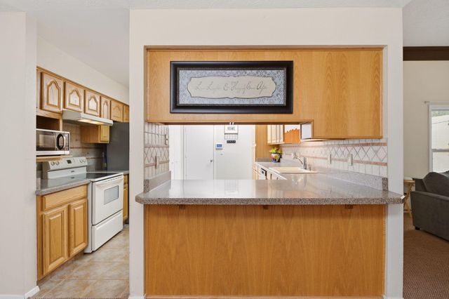 3308 Esplanade Circle SE, Rio Rancho, NM 87124