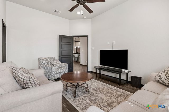 8306 Callahan Drive, Killeen, TX 76542