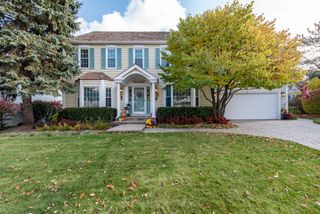 543 Long Hill Road, Gurnee, IL 60031