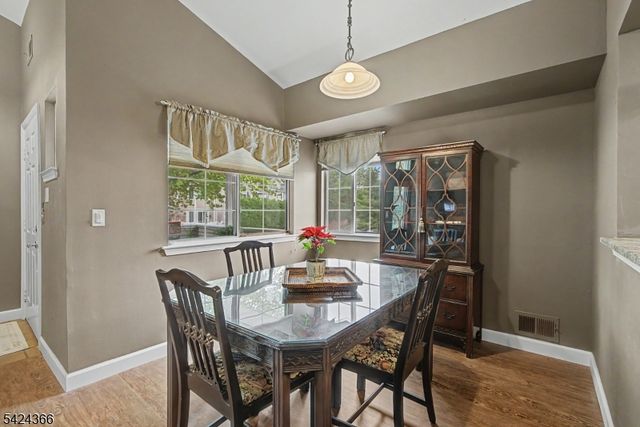 20 Crestmont Road, Bedminster Twp., NJ 07921