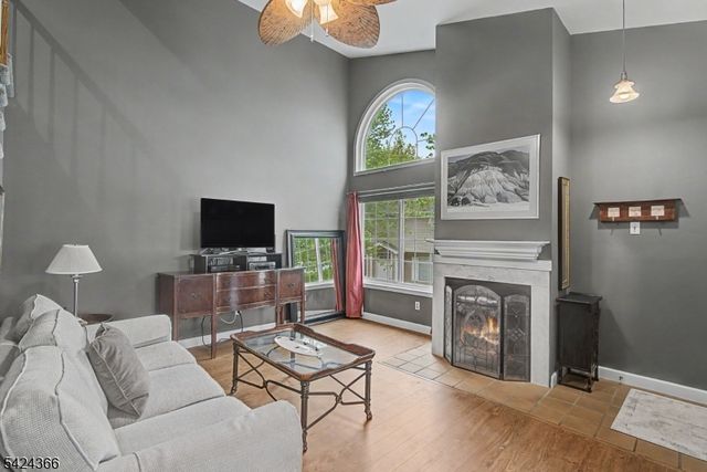 20 Crestmont Road, Bedminster Twp., NJ 07921