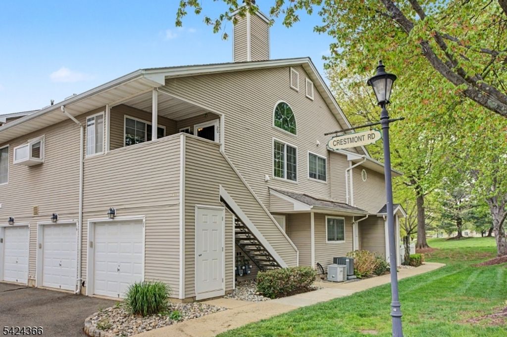 20 Crestmont Road, Bedminster Twp., NJ 07921