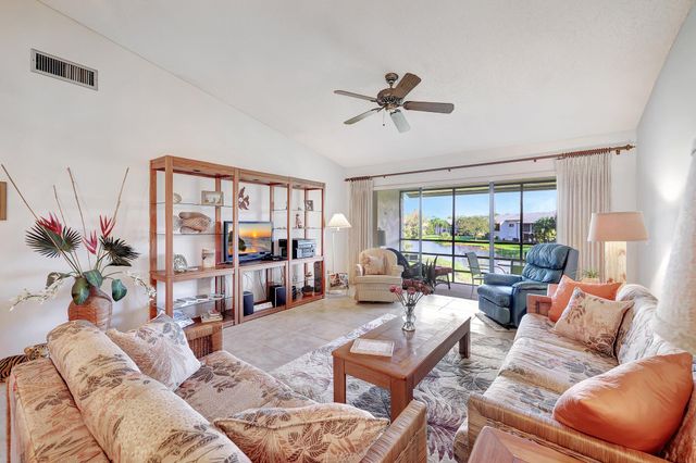 3001 SE Aster Lane 906, Stuart, FL 34994