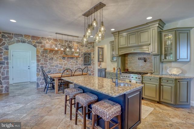 465 POND NECK RD, Earleville, MD 21919