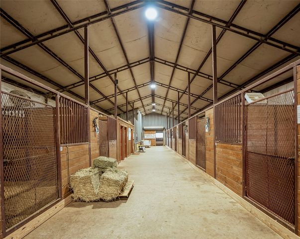 1461 Hog Town Rd Road, Collinsville, TX 76233