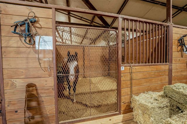 1461 Hog Town Rd Road, Collinsville, TX 76233