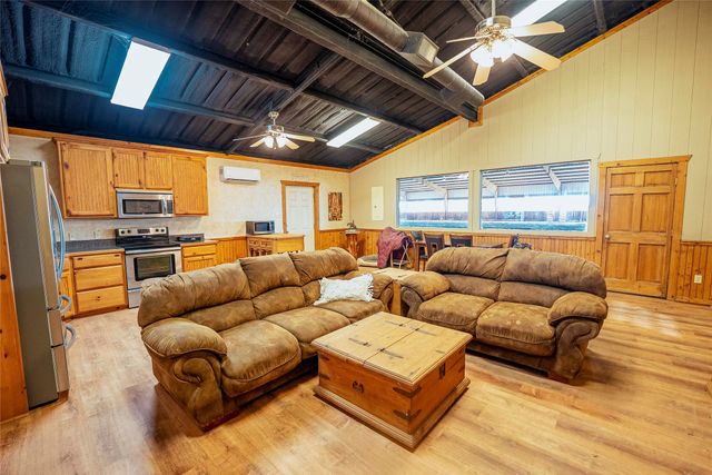 1461 Hog Town Rd Road, Collinsville, TX 76233