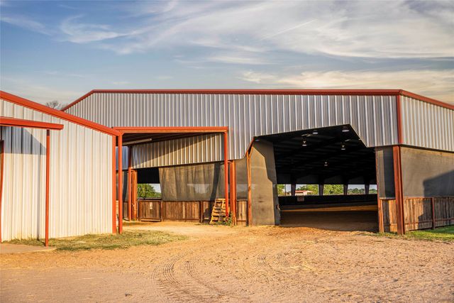 1461 Hog Town Rd Road, Collinsville, TX 76233