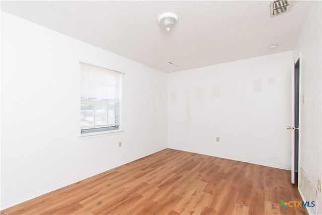 119 Wolfe Road, Copperas Cove, TX 76522