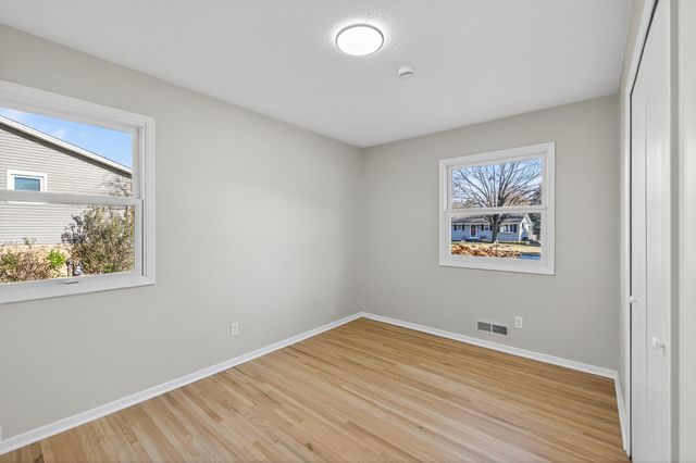 11201 Maryland Avenue N, Champlin, MN 55316