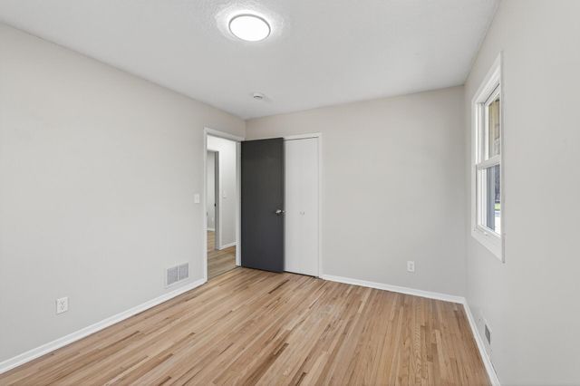 11201 Maryland Avenue N, Champlin, MN 55316