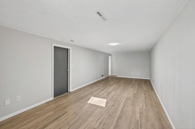 11201 Maryland Avenue N, Champlin, MN 55316