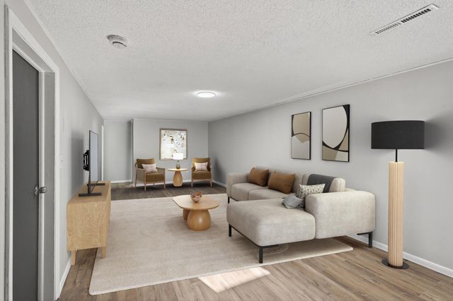 11201 Maryland Avenue N, Champlin, MN 55316