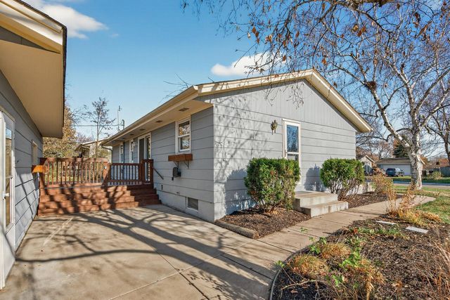 11201 Maryland Avenue N, Champlin, MN 55316