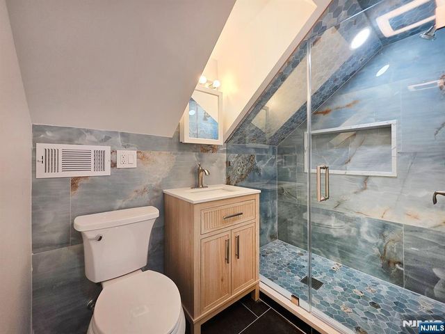 170 Sunset Avenue, North Arlington, NJ 07031