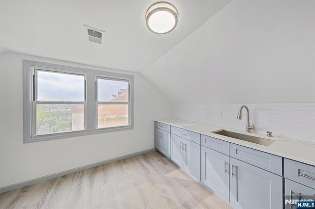 170 Sunset Avenue, North Arlington, NJ 07031