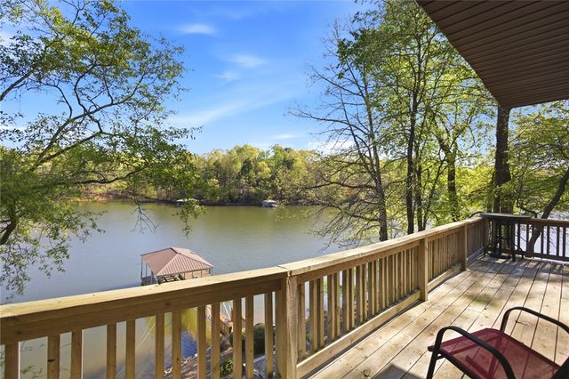120 Farris Sandra Drive, West Union, SC 29696