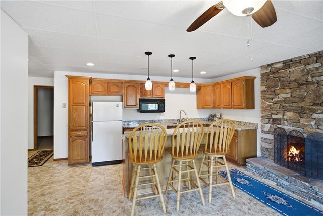 120 Farris Sandra Drive, West Union, SC 29696