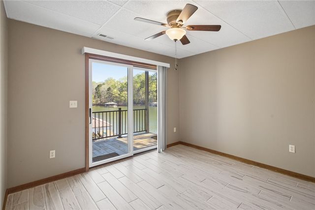 120 Farris Sandra Drive, West Union, SC 29696