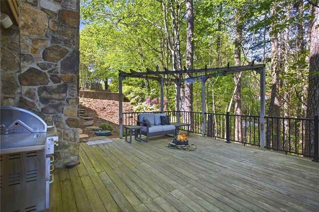 120 Farris Sandra Drive, West Union, SC 29696