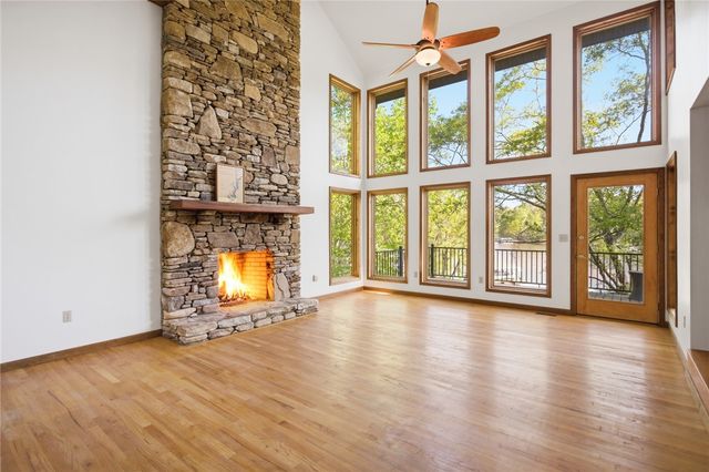 120 Farris Sandra Drive, West Union, SC 29696