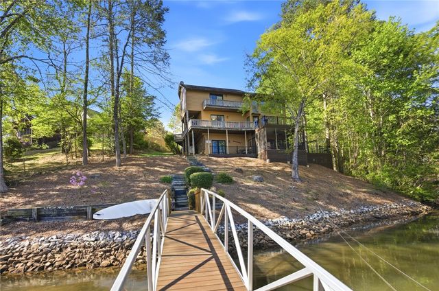 120 Farris Sandra Drive, West Union, SC 29696