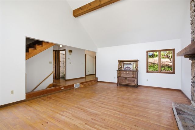 120 Farris Sandra Drive, West Union, SC 29696