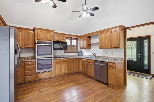 120 Farris Sandra Drive, West Union, SC 29696