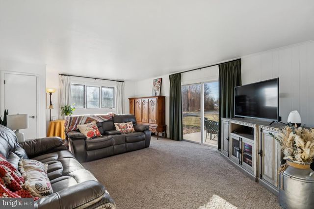 81 HARVARD RD, Pennsville, NJ 08070