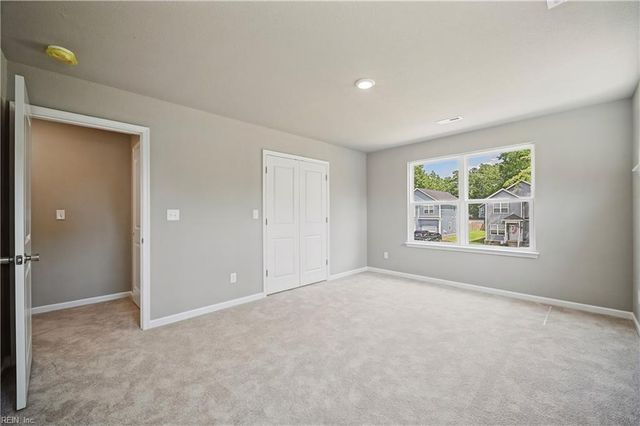 14160 Booker T DR, Carrollton, VA 23314