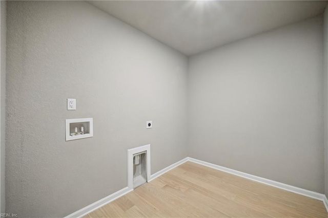 14160 Booker T DR, Carrollton, VA 23314