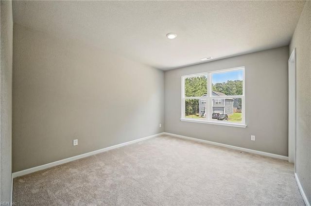 14160 Booker T DR, Carrollton, VA 23314