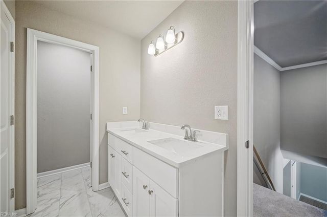 14160 Booker T DR, Carrollton, VA 23314