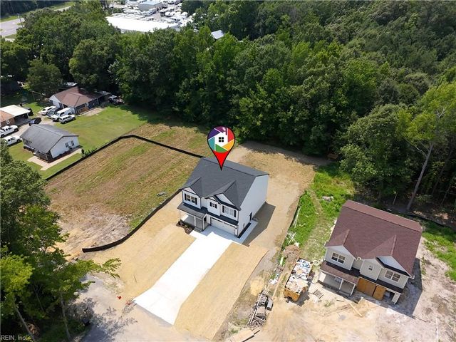 14160 Booker T DR, Carrollton, VA 23314