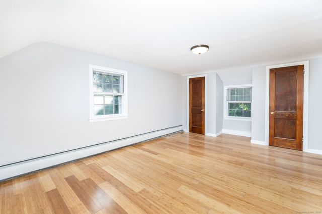 35 Harding Avenue, Newington, CT 06111