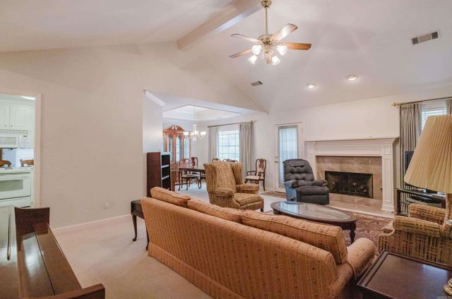 7 Patton Drive, Maumelle, AR 72113