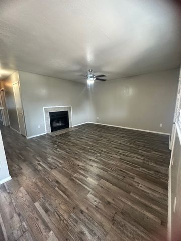 1122 Millview Drive 203, Arlington, TX 76012