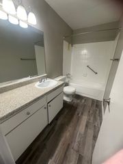 1122 Millview Drive 203, Arlington, TX 76012