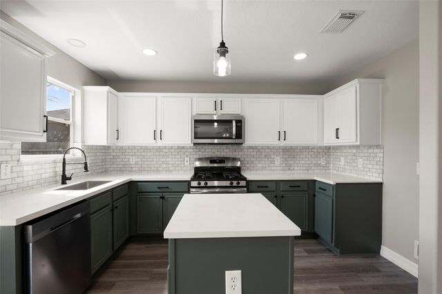 2406 Pinpoint Drive, Spring, TX 77373