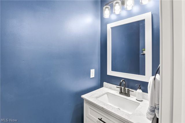 7326 Quails Nest Lane, North Ridgeville, OH 44039