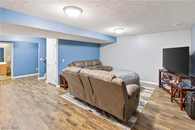 7326 Quails Nest Lane, North Ridgeville, OH 44039