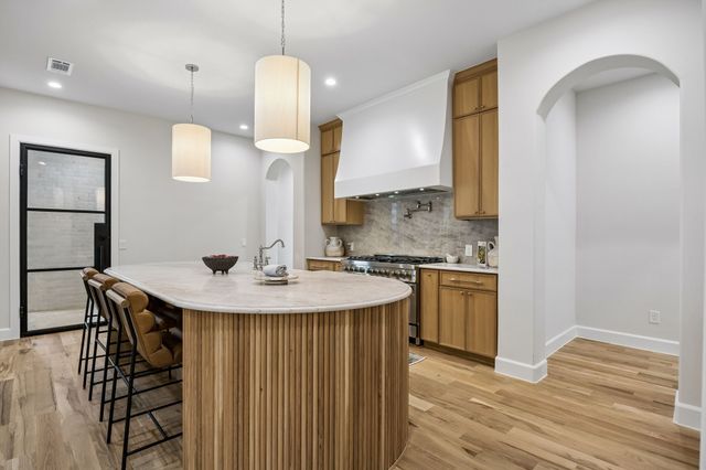 7247 Blythdale Drive, Dallas, TX 75248